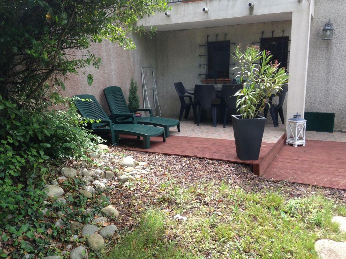 Le Jardin De La Cite Bed and Breakfast Carcassonne Buitenkant foto