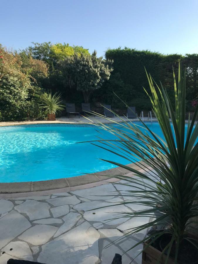 Le Jardin De La Cite Bed and Breakfast Carcassonne Buitenkant foto